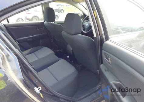 2007 Mazda Mazda3 I из США, поврежденный, VIN JM1BK32F471621915